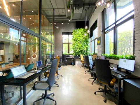 комерційна за адресою Голосіївський просп. (40-річчя Жовтня), 60