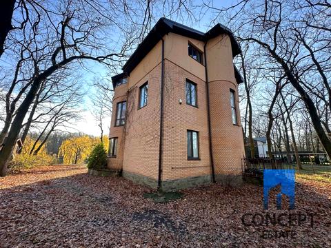 будинок за адресою Дачна, 153-155