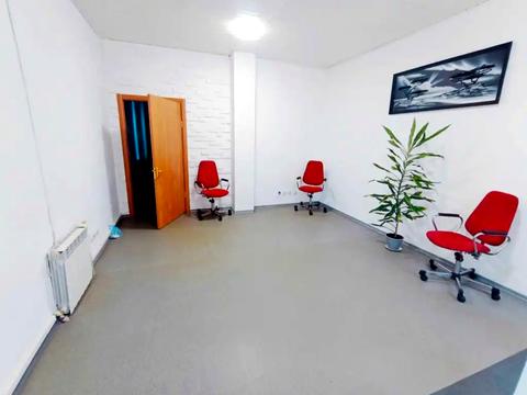 комерційна за адресою Михайла Грушевського вул. (Карла Лібкнехта), 46