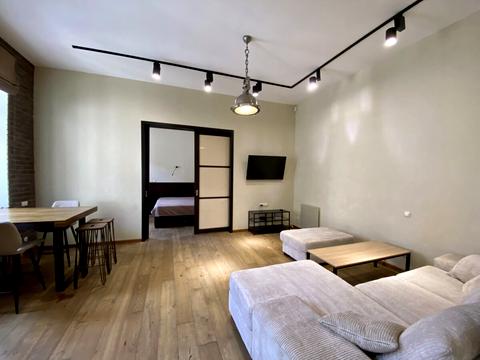 квартира за адресою Антоновича вул. (Горького), 24