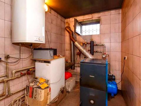 дом по адресу ватутіна