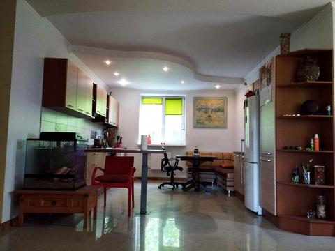 будинок за адресою Кленова вул.