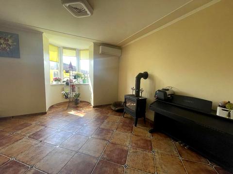 будинок за адресою Кленова вул.