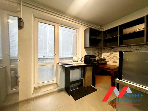 квартира за адресою Лариси Руденко вул., 8