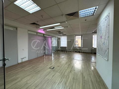 комерційна за адресою Богдана Хмельницького вул., 17/52