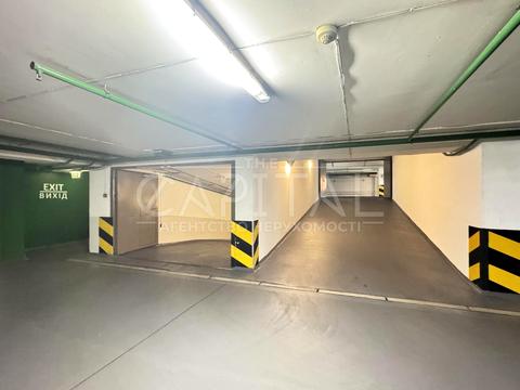 комерційна за адресою Богдана Хмельницького вул., 17/52