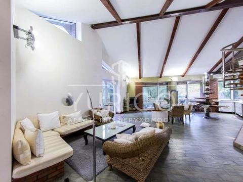 будинок за адресою Анатолія Солов'яненка вул.