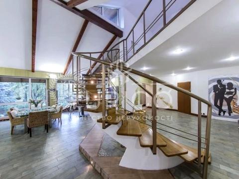 будинок за адресою Анатолія Солов'яненка вул.