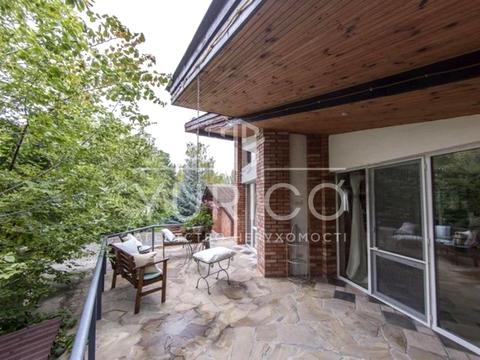 будинок за адресою Анатолія Солов'яненка вул.