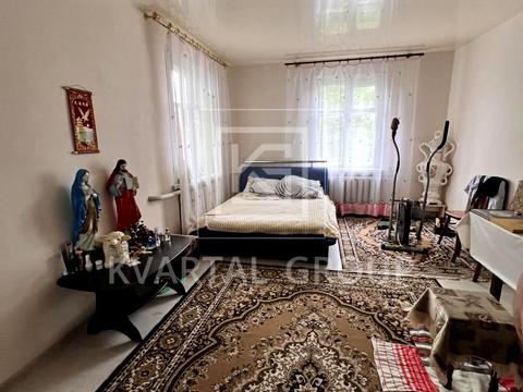 будинок за адресою Травнева