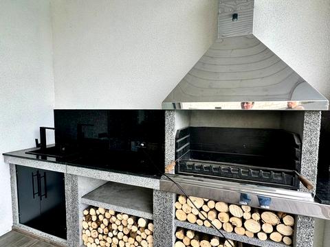 дом по адресу Нова