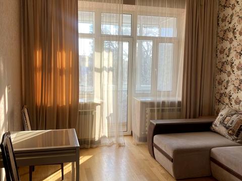 квартира за адресою Ґарета Джонса вул. (Спартака), 10