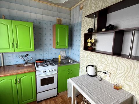 квартира за адресою Володимира Українця вул., 18