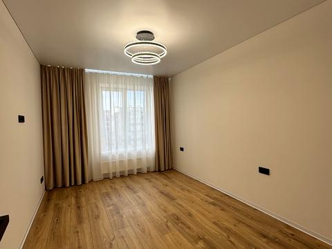 квартира за адресою Приозерна вул., 42