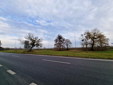 ділянка за адресою Київська вул.