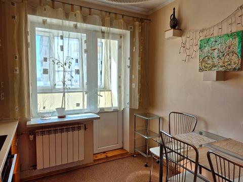 квартира за адресою Вишняківська вул., 3