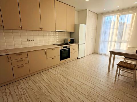 квартира за адресою Михайла Максимовича вул. (Онуфрія Трутенка), 24-А