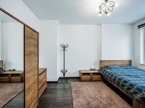 квартира за адресою Академіка Глушкова просп., 9-В