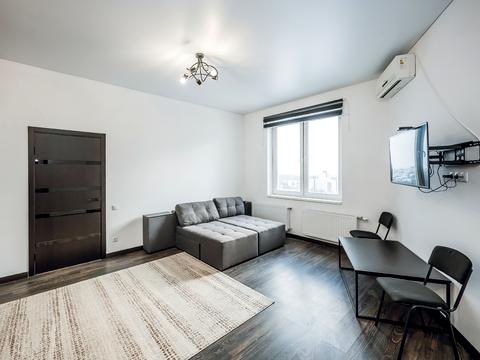 квартира за адресою Академіка Глушкова просп., 9-В