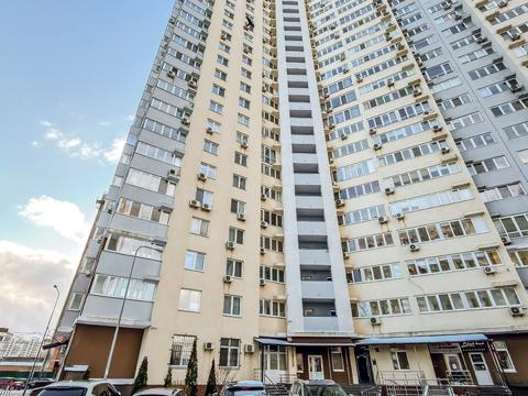 квартира за адресою Академіка Глушкова просп., 9-В