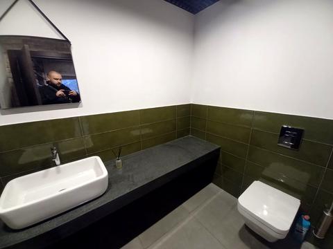 комерційна за адресою Шевченка вул., 28