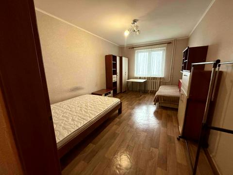 квартира за адресою Григорія Ващенка вул., 1