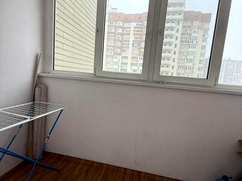 квартира за адресою Григорія Ващенка вул., 1