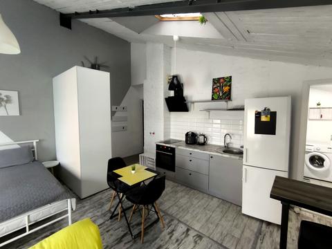 квартира за адресою Соборності просп. (Возз'єднання), 17 к2