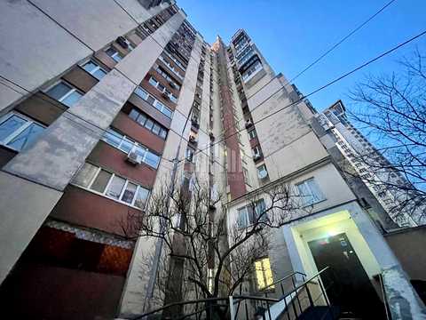квартира за адресою Київ, Павла Тичини просп., 4