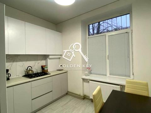 квартира за адресою Кривий Ріг, Федора Караманиць вул. (Ватутіна), 36