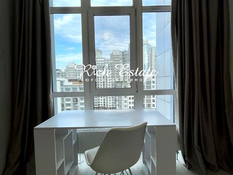 квартира за адресою Київ, Кахи Бендукідзе вул., 2