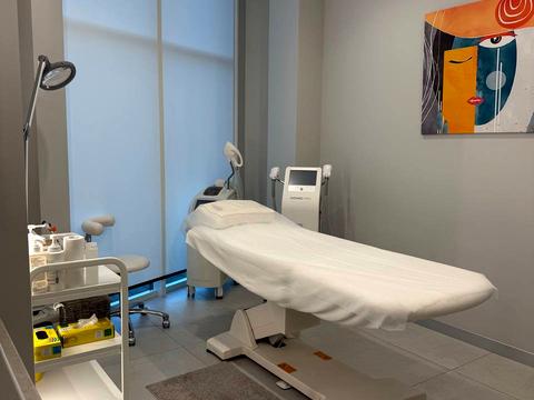 комерційна за адресою Січових стрільців вул., 11 е