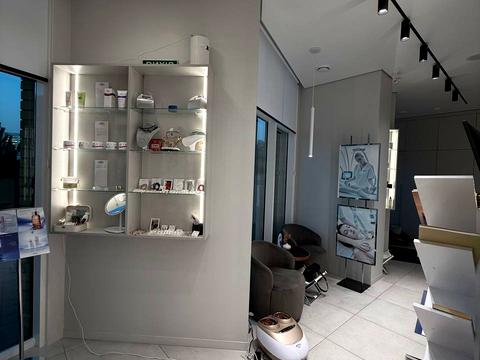 комерційна за адресою Січових стрільців вул., 11 е