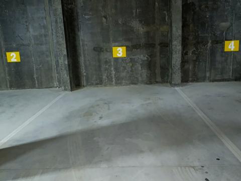 квартира по адресу Героїв Крут ул., (Будинок)