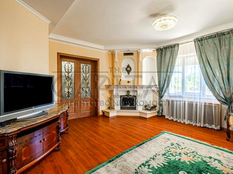 будинок за адресою Бориспільський