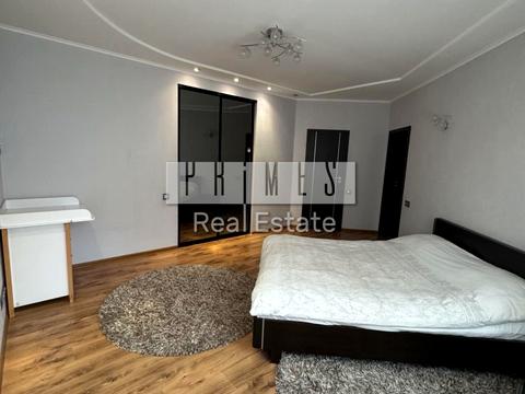 квартира за адресою Василя Симоненка вул., 5-А