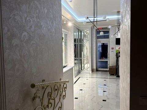 комерційна за адресою Панаса Мирного пров., 1