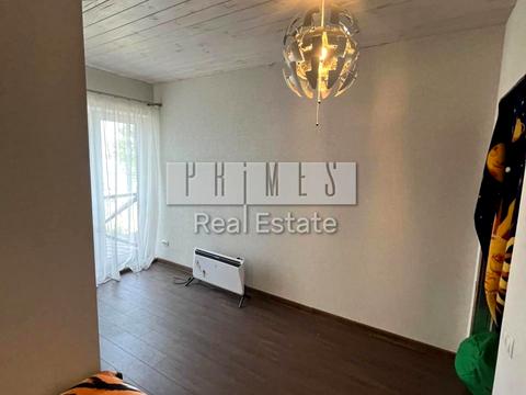 будинок за адресою Набережна, 12