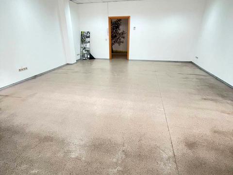 комерційна за адресою Джерельна вул., 38