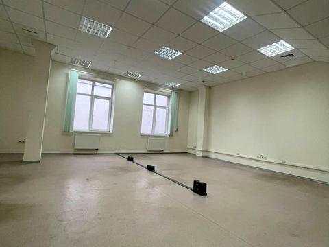 комерційна за адресою Джерельна вул., 38