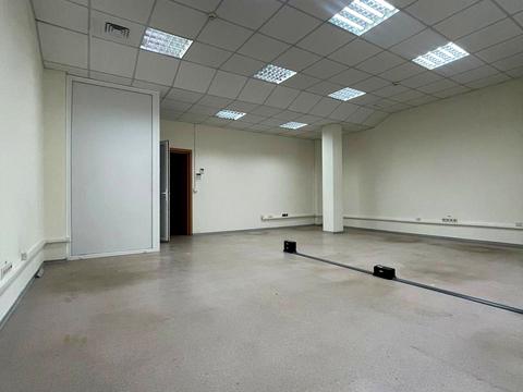 комерційна за адресою Джерельна вул., 38