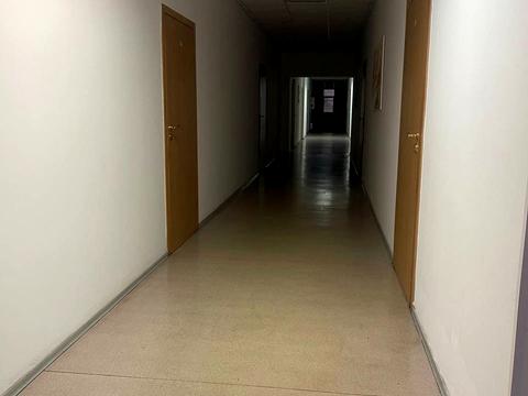 комерційна за адресою Джерельна вул., 38