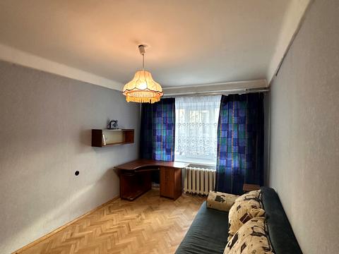 квартира за адресою Дніпровська набережна вул., 9-А