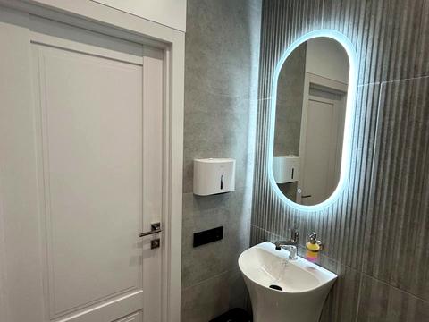 комерційна за адресою Юлії Здановської вул. (Ломоносова), 28