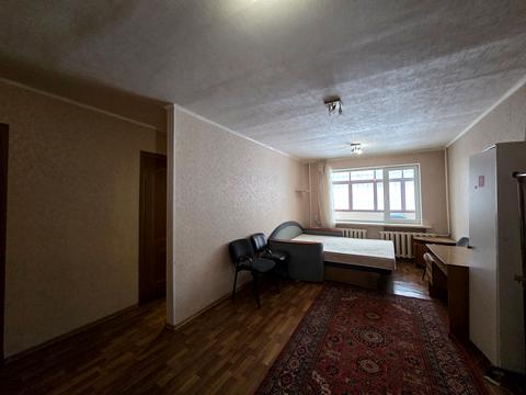 квартира за адресою Братів Горобців вул. (Дмитра Кедріна), 38