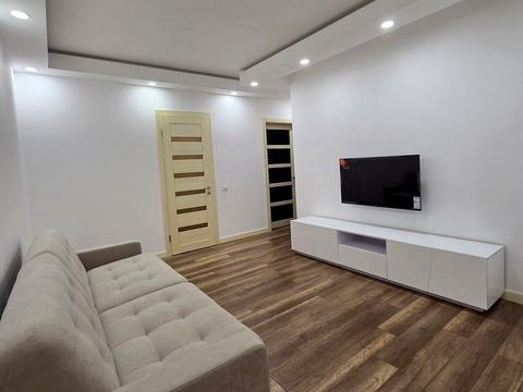 квартира за адресою Академіка Глушкова просп., 9-В