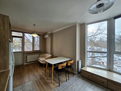 квартира за адресою Жамбила Жабаєва вул. (Кузьминська), 22