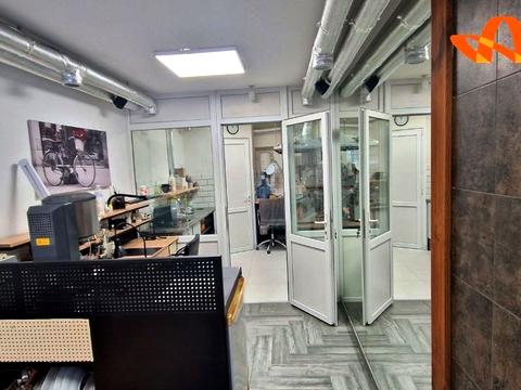 комерційна за адресою Хіміків вул., 17б