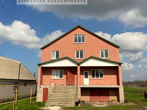 будинок за адресою центральна, 111