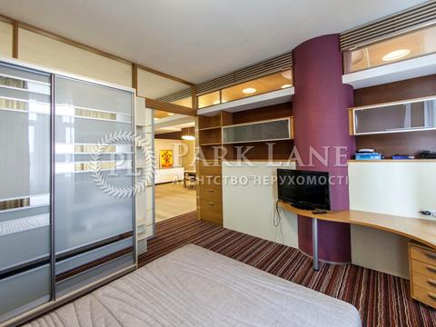 квартира за адресою Михайла Грушевського вул., 9-А